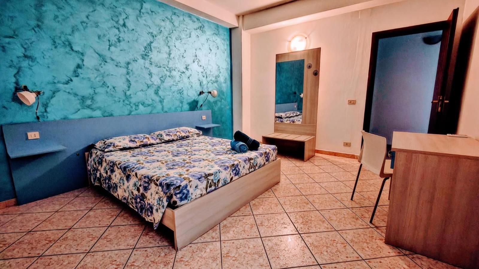 דירות Solarino La Casa Del Viale מראה חיצוני תמונה