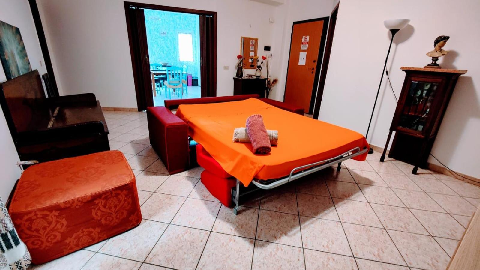 דירות Solarino La Casa Del Viale מראה חיצוני תמונה